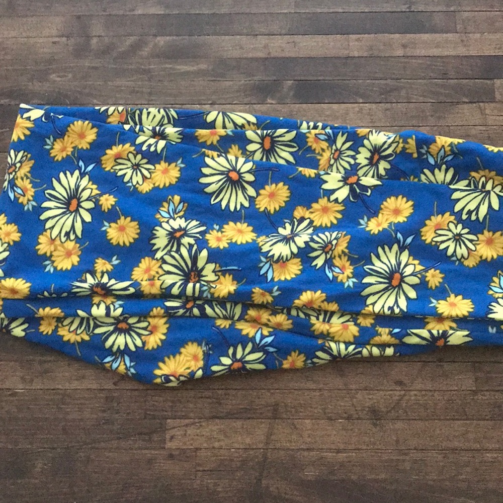 Lularoe OS leggings (3 pairs)
